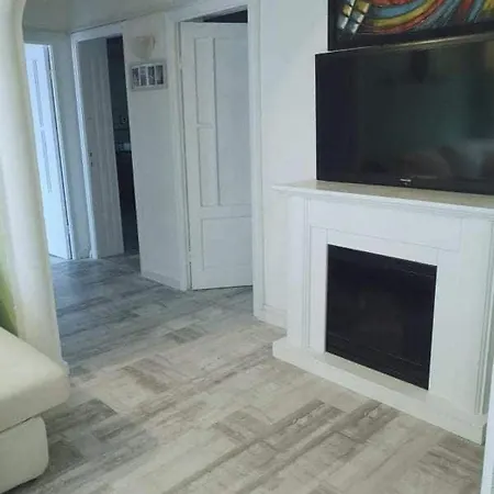 Baby Friendly 3-bedrooms House By The Sea *