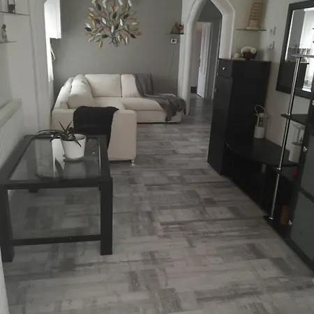 Baby Friendly 3-bedrooms House By The Sea *